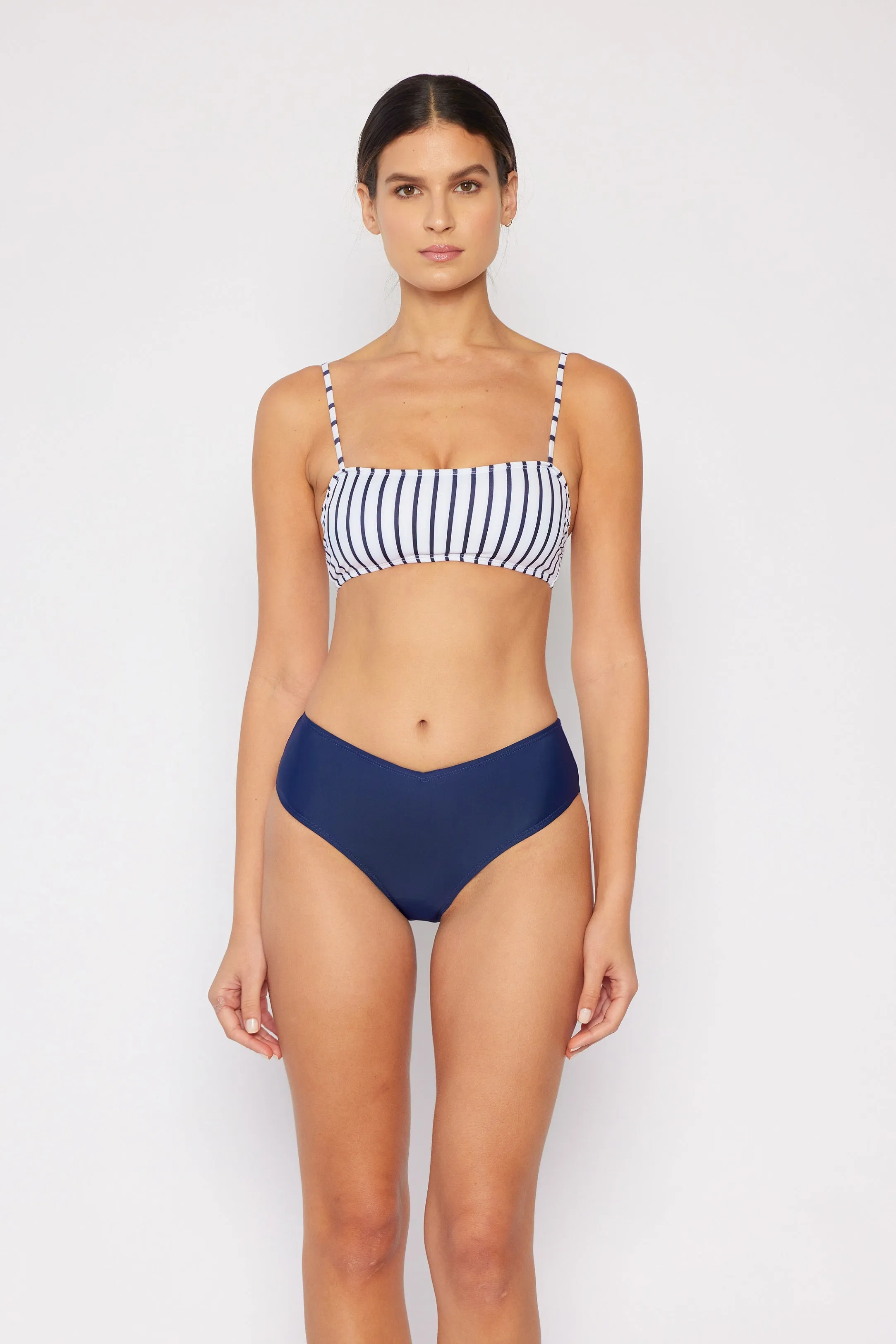 B2201-Stripe